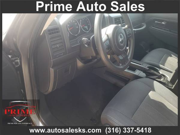 2012 JEEP LIBERTY SPORT - cars & trucks - by dealer - vehicle... for sale in Wichita, KS – photo 9