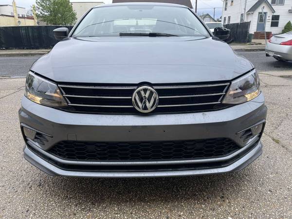 2018 VolksWagen Jetta Se Gry/Blk 24 K miles Clean Title Paid Off for sale in Baldwin, NY – photo 3