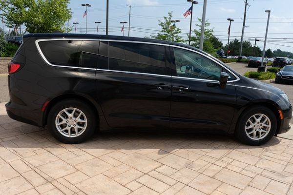2017 Chrysler Pacifica Touring - Call/Text for sale in Akron, OH – photo 8