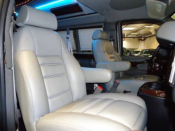 2014 Chevrolet 9 Pass Presidential Regency Conversion Van LIKE NEW for sale in salt lake, UT – photo 14