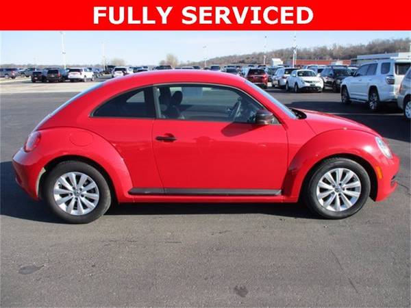 2014 Volkswagen VW Beetle Coupe 2 5L Entry - - by for sale in Collinsville, MO – photo 2