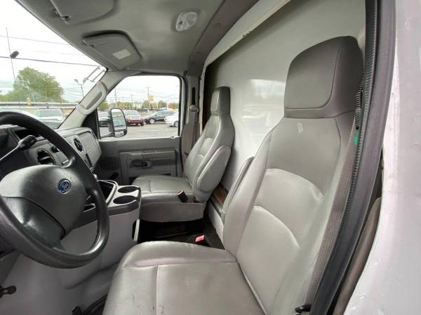 2011 Ford E-Series Chassis E 350 SD 2dr Commercial/Cutaway/Chassis... for sale in Morrisville, PA – photo 10