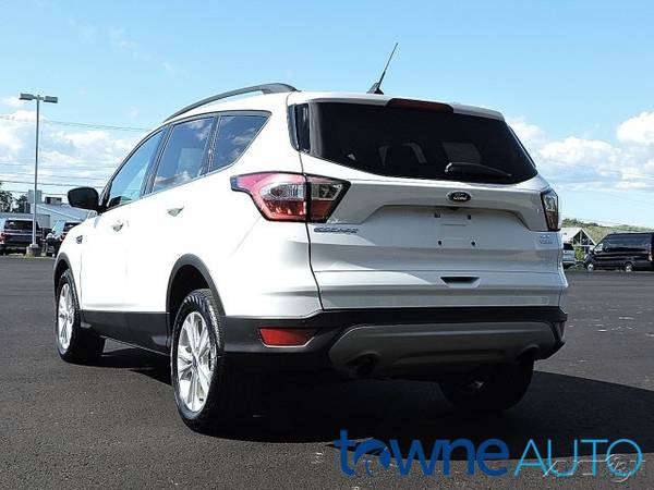 2018 Ford Escape SEL SKU:UT16818AAR Ford Escape SEL - cars & trucks... for sale in Orchard Park, NY – photo 22