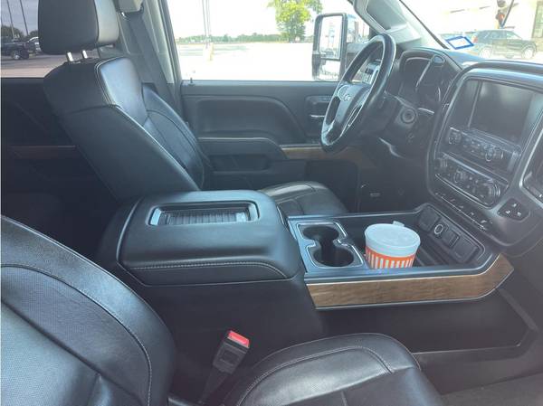 2016 Chevrolet Chevy Silverado LTZ - - by dealer for sale in Pilot Point, TX – photo 4