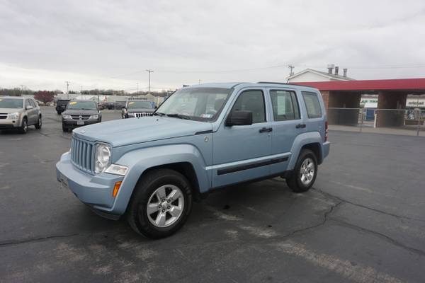 2012 Jeep Liberty 4WD 4dr Sport - - by dealer for sale in Greenville, PA – photo 3