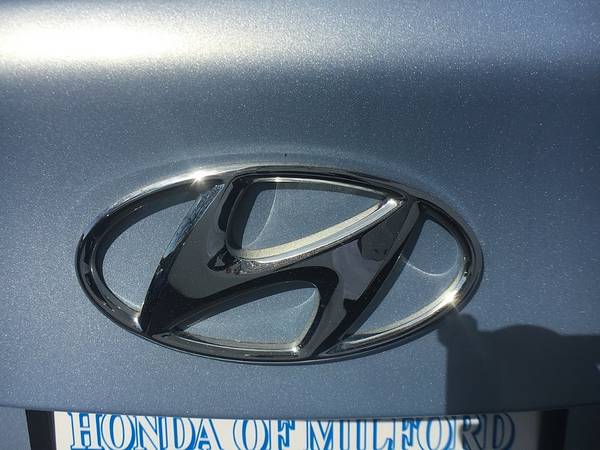 2013 *Hyundai* *Elantra* *4dr Sedan Automatic GLS PZEV for sale in Milford, CT – photo 10