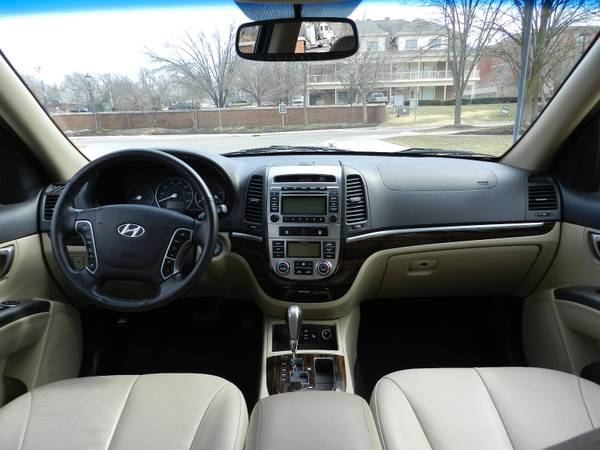 2010 Hyundai Santa Fe Limited Southern Owned & Loaded 197 Month for sale in Carmel, IN – photo 12