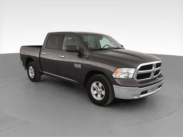 2016 Ram 1500 Crew Cab SLT Pickup 4D 5 1/2 ft pickup Gray - FINANCE... for sale in South El Monte, CA – photo 15