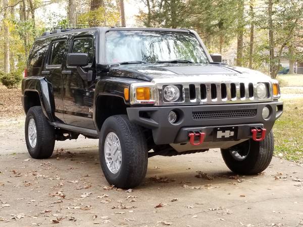 Hummer H3 - cars & trucks - by owner - vehicle automotive sale for sale in Yorktown, VA