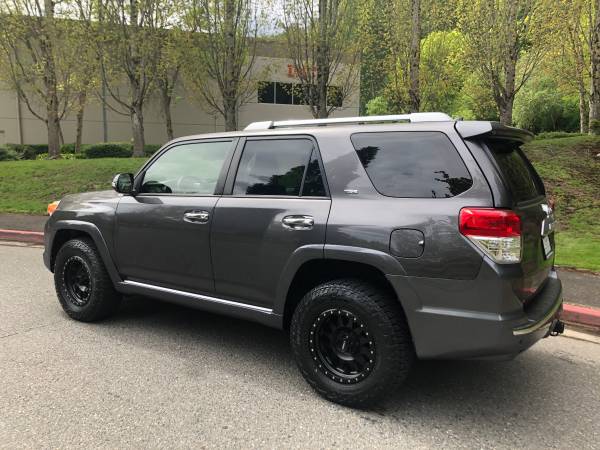 2013 Toyota 4runner SR5 4WD - Clean title, Alloys, Leather - cars for sale in Kirkland, WA – photo 6