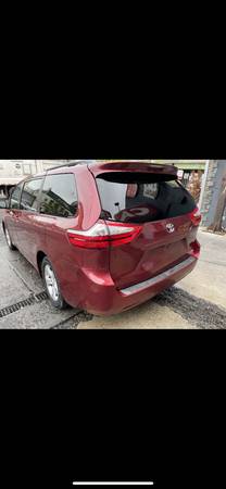 Toyota Sienna 2017 for sale in NEW YORK, NY – photo 4