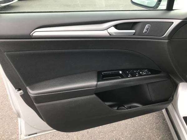 2016 FORD FUSION (BACK UP CAMERA) (CLEAN TITLE) (4 CYLINDERS) - cars... for sale in Milwaukie, OR – photo 11