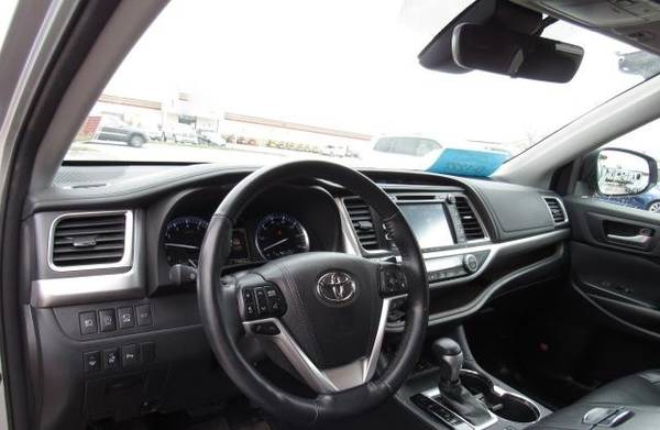 2017 TOYOTA HIGHLANDER LIMITED PLATINUM PACKAGE - - by for sale in Spearfish, SD – photo 7