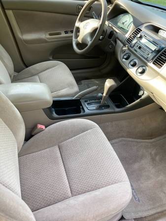 2003 Toyota Camry ( SUPER CLEAN) for sale in Des Moines, IA – photo 10