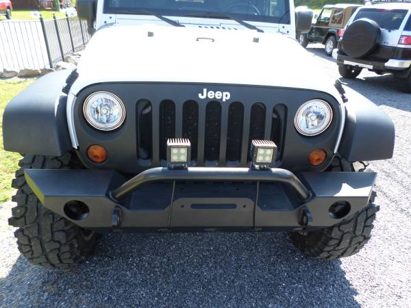 2009 Jeep Wrangler - - by dealer - vehicle automotive for sale in Townsend, TN – photo 8
