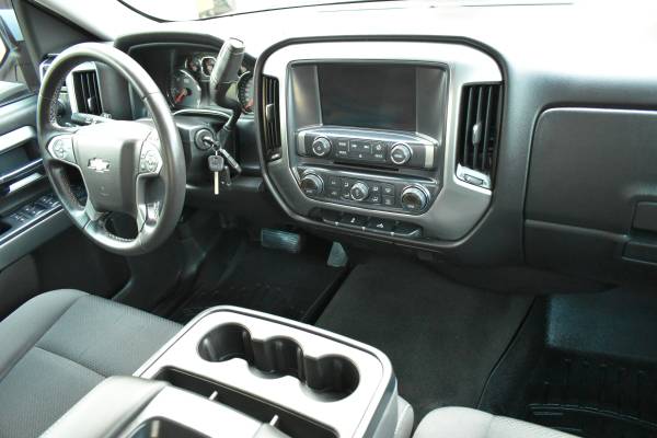 1 Owner 2016 Chevrolet Silverado LT Crew Cab 4WD WARRANTY No Doc Fees! for sale in Apex, NC – photo 22