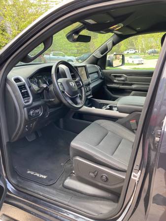 2019 Ram 1500 Big Horn Crew Cab 4x4 for sale in Avon, OH – photo 9