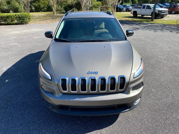 2016 JEEP CHEROKEE Sport 4dr SUV Stock 11310 - cars & trucks - by... for sale in Conway, SC – photo 2