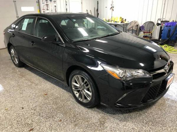 2016 TOYOTA CAMRY SE*17K MILES*MOONROOF*BACKUP CAMERA*AWESOME RIDE!! for sale in Glidden, IA – photo 6
