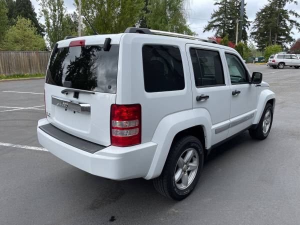 2012 Jeep Liberty 4x4 4WD Limited 4dr SUV - - by for sale in Lynnwood, WA – photo 5