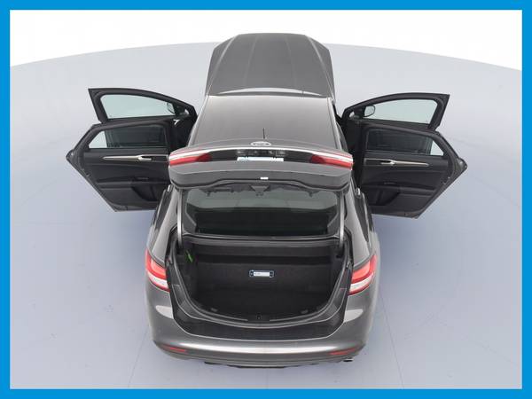 2017 Ford Fusion Energi Plug-In Hybrid SE Luxury Sedan 4D sedan Gray for sale in San Bruno, CA – photo 18
