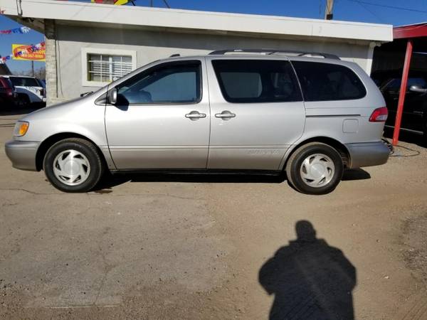 2001 TOYOTA SIENNA LE - cars & trucks - by dealer - vehicle... for sale in Amarillo, TX – photo 2