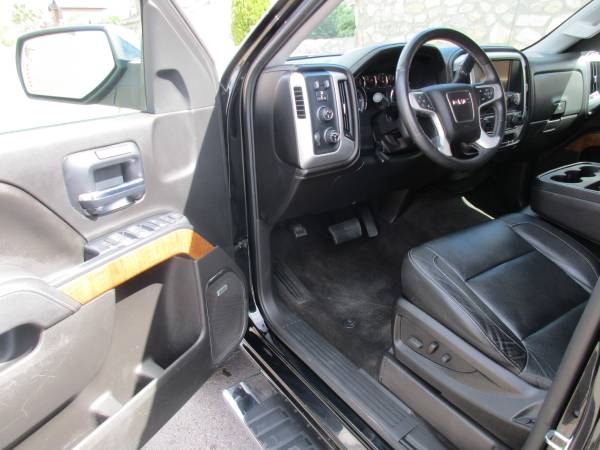 2014 GMC SIERRA Z71 V8 4X4 CREW CAB ONLY 85K MILES! BLACK ON BLACK for sale in El Paso, NM – photo 9