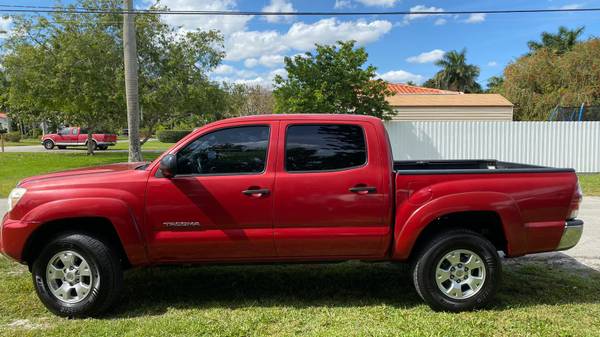 Toyota Tacoma 2013 - - by dealer - vehicle automotive for sale in West Palm Beach, FL – photo 8