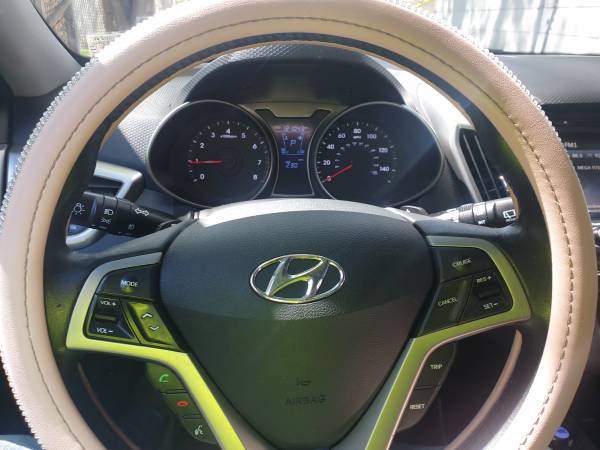 Hyundai veloster remix 2013 for sale in Rochester , NY – photo 2