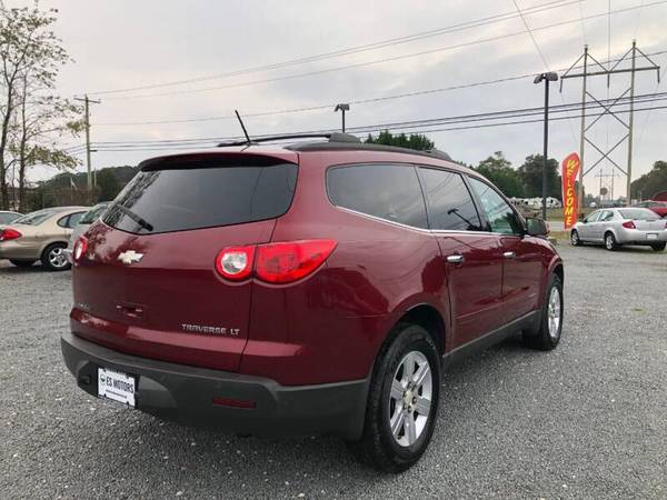 *2009 Chevrolet Traverse- V6* Clean Carfax, 3rd Row, Roof Rack, Mats... for sale in Dover, DE 19901, DE – photo 4