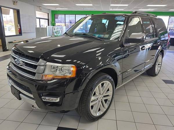 2017 Ford Expedition 4d SUV 4WD Platinum - - by dealer for sale in Louisville, KY – photo 4