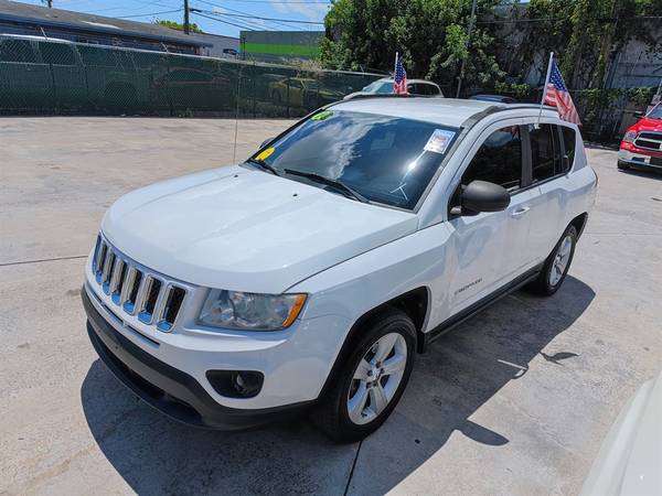 ONLY ( 5, 975 CASH DEAL) 2011 JEEP COMPASS - - by for sale in Hollywood, FL – photo 4