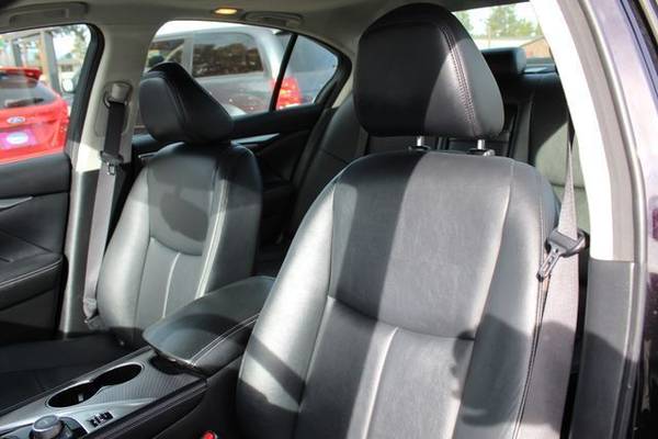 2015 INFINITI Q50 3.7 Premium Sedan 4D AWD w/70K Premium Sedan -... for sale in Bend, OR – photo 15
