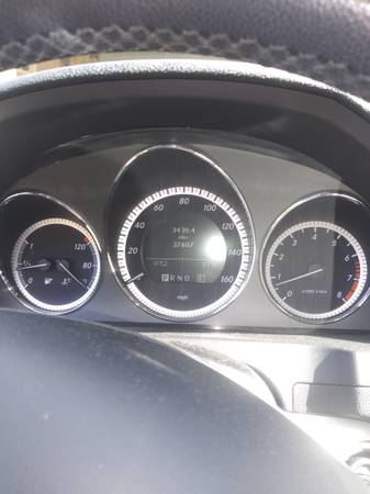 MERCEDES-BENZ C-300 - cars & trucks - by owner - vehicle automotive... for sale in Woodbine, GA – photo 11