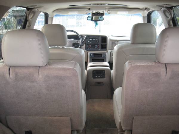 2003 Chevy Tahoe Z71....4X4....3RD Row Seat - cars & trucks - by... for sale in Portland, OR – photo 16