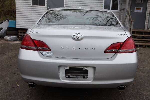 2009 Toyota Avalon - so nice - - by dealer - vehicle for sale in Northampton, MA – photo 3
