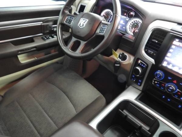 2017 Ram 1500 LONE STAR 4X4 CREW CAB - Super Clean! for sale in Sherman, TX – photo 10