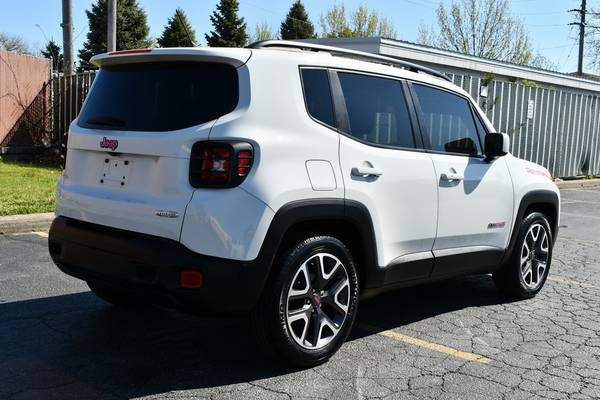 2017 Jeep Renegade Latitude - - by dealer - vehicle for sale in Oak Lawn, IL – photo 8