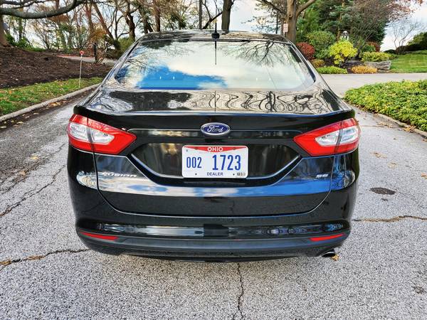 2014 Ford Fusion SE Loaded Moonroof Zero Problems Warranty Clean 97k... for sale in Cleveland, OH – photo 4