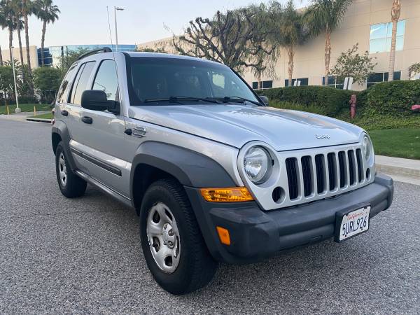 2006 Jeep Liberty Sport 4x4 - - by dealer - vehicle for sale in Van Nuys, CA – photo 2