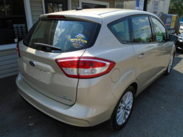 2017 Ford C-Max Hybrid SE hybrid - $0 DOWN? BAD CREDIT? WE FINANCE! for sale in Goodlettsville, TN – photo 3