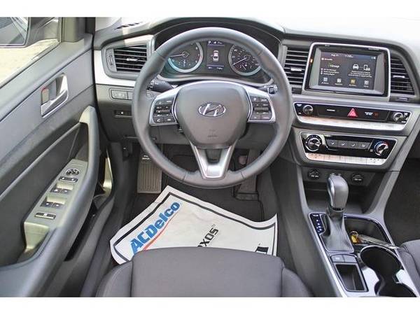 2018 Hyundai Sonata SEL - sedan for sale in Bartlesville, OK – photo 17