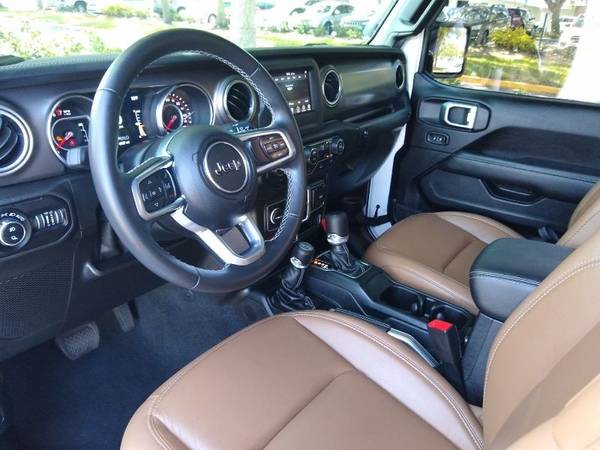 2020 Jeep Gladiator Rubicon~ ONLY 6K MILES~ 1-OWNER~ CLEAN CARFAX~... for sale in Sarasota, FL – photo 14