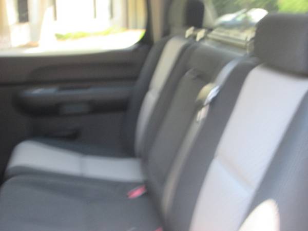 2007 Chevrolet, Chevy Silverado 1500 Crew Cab LS 4WD Clean TRUCK for sale in Charleston, SC – photo 10
