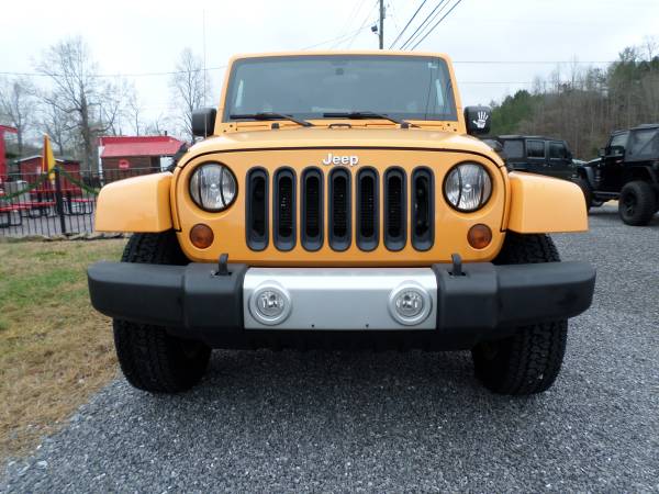 2012 Jeep Wrangler Unlimited Sahara - - by dealer for sale in Townsend, TN – photo 3