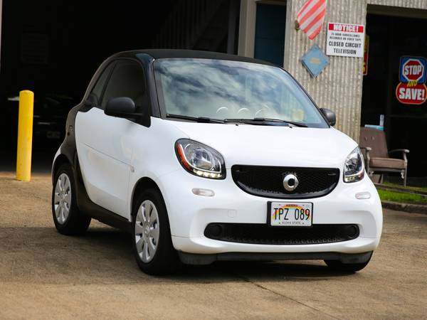 2017 Smart Fortwo Passion Hatchback, Auto, 3-Cyl Turbo, Low Miles -... for sale in Pearl City, HI – photo 8