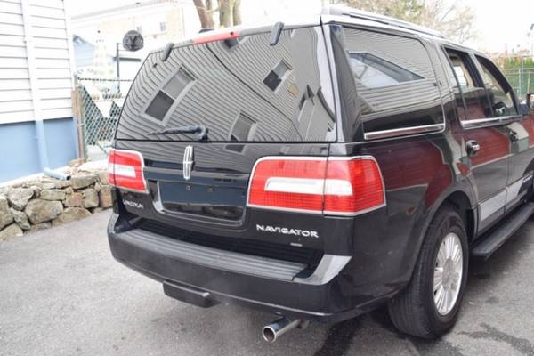 *2008* *Lincoln* *Navigator* *Base 4dr SUV* - cars & trucks - by... for sale in Paterson, CT – photo 23
