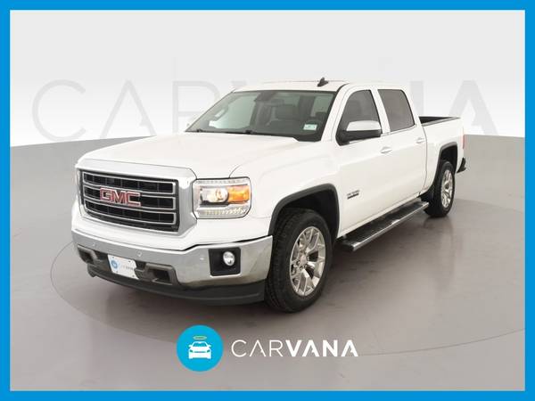 2015 GMC Sierra 1500 Crew Cab SLT Pickup 4D 5 3/4 ft pickup White for sale in Chicago, IL