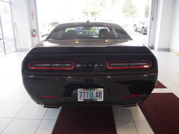 2015 Dodge Challenger R/T Scat Pack **Ask About Easy Financing and -... for sale in Milwaukie, OR – photo 3