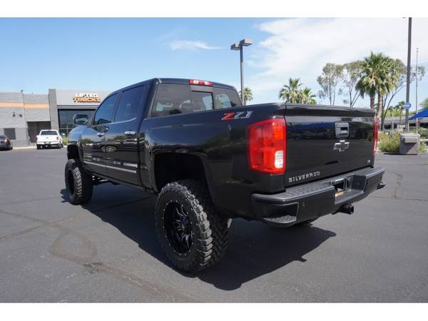 2018 Chevrolet Chevy Silverado 1500 4WD CREW CAB 143 5 - Lifted for sale in Glendale, AZ – photo 7